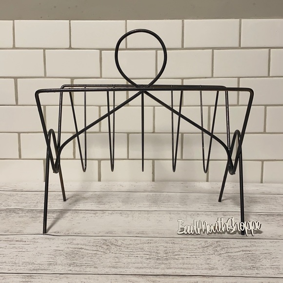 Vintage Retro Mid Century Metal Magazine Rack Stand Decor - Picture 1 of 6